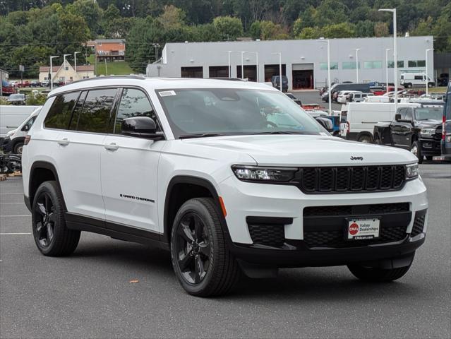 2025 Jeep Grand Cherokee GRAND CHEROKEE L ALTITUDE X 4X4