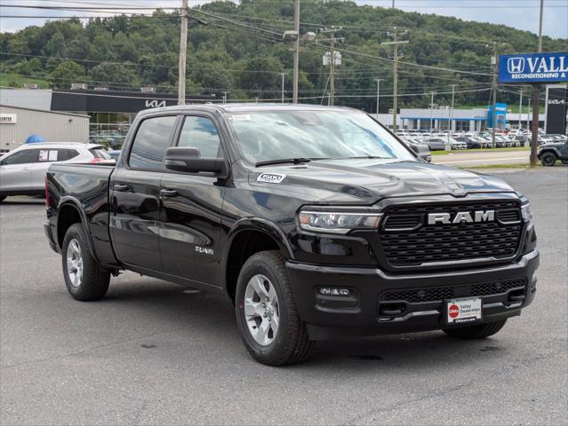 2025 RAM Ram 1500 RAM 1500 BIG HORN CREW CAB 4X4 64 BOX
