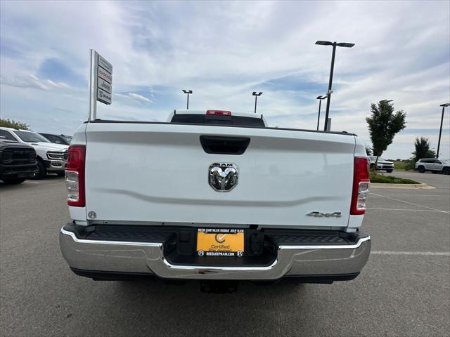 2023 RAM 2500 Tradesman Crew Cab 4x4 64 Box 2023 RAM 2500 Tradesman Crew Cab 4x4 64 Box