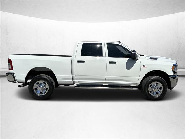 2024 RAM 2500 Tradesman Crew Cab 4x4 64 Box