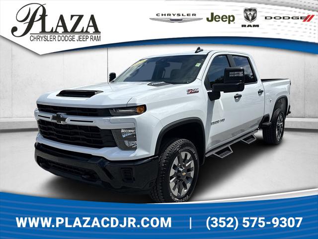 2024 Chevrolet Silverado 2500HD 4WD Crew Cab Standard Bed Custom