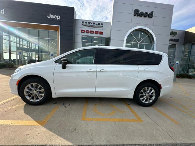 2026 Chrysler Pacifica PACIFICA SELECT AWD 2026 Chrysler Pacifica PACIFICA SELECT AWD