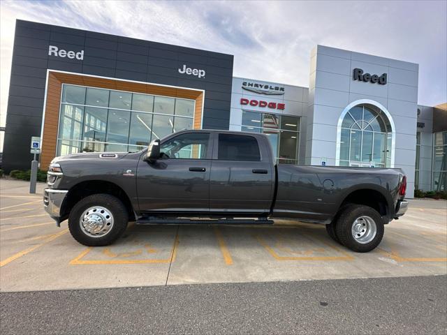 2025 RAM Ram 3500 RAM 3500 TRADESMAN CREW CAB 4X4 8 BOX 2025 RAM Ram 3500 RAM 3500 TRADESMAN CREW CAB 4X4 8 BOX