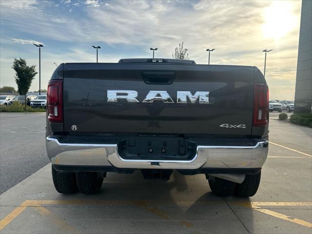 2025 RAM Ram 3500 RAM 3500 TRADESMAN CREW CAB 4X4 8 BOX 2025 RAM Ram 3500 RAM 3500 TRADESMAN CREW CAB 4X4 8 BOX