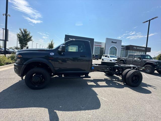 2026 RAM Ram 5500 Chassis Cab RAM 5500 TRADESMAN CHASSIS REGULAR CAB 4X4 84 CA 2026 RAM Ram 5500 Chassis Cab RAM 5500 TRADESMAN CHASSIS REGULAR CAB 4X4 84 CA