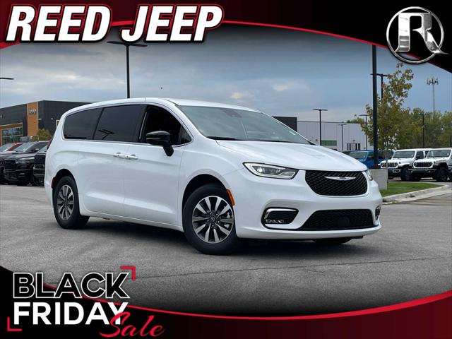 2026 Chrysler Pacifica Plug-In Hybrid PACIFICA PLUG-IN HYBRID SELECT 2026 Chrysler Pacifica Plug-In Hybrid PACIFICA PLUG-IN HYBRID SELECT