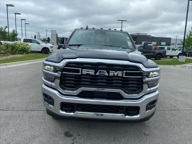 2025 RAM Ram 2500 RAM 2500 TRADESMAN CREW CAB 4X4 64 BOX 2025 RAM Ram 2500 RAM 2500 TRADESMAN CREW CAB 4X4 64 BOX