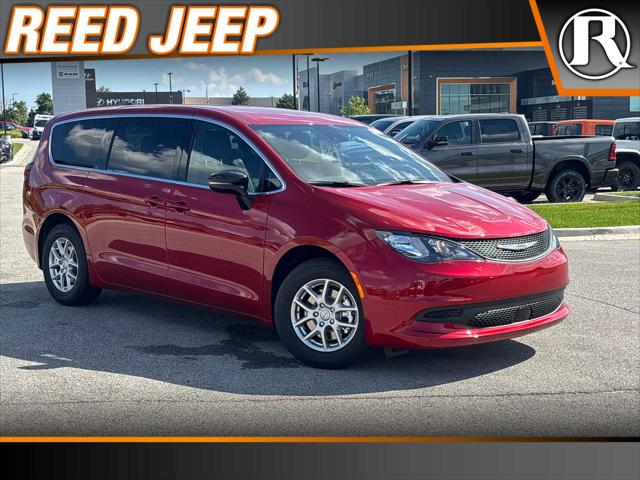 2025 Chrysler Voyager VOYAGER LX