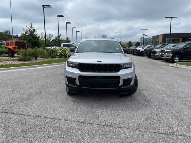 2025 Jeep Grand Cherokee GRAND CHEROKEE L ALTITUDE X 4X4 2025 Jeep Grand Cherokee GRAND CHEROKEE L ALTITUDE X 4X4