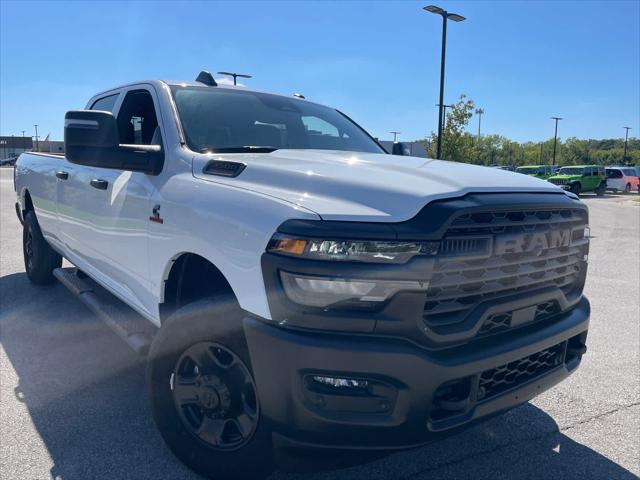 2025 RAM Ram 3500 RAM 3500 TRADESMAN CREW CAB 4X4 8 BOX 2025 RAM Ram 3500 RAM 3500 TRADESMAN CREW CAB 4X4 8 BOX