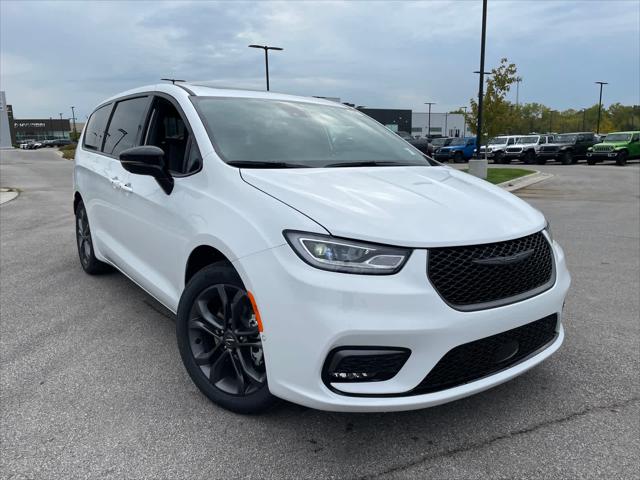 2026 Chrysler Pacifica PACIFICA SELECT 2026 Chrysler Pacifica PACIFICA SELECT