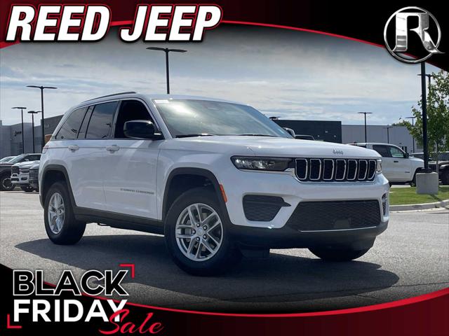 2025 Jeep Grand Cherokee GRAND CHEROKEE LAREDO X 4X4