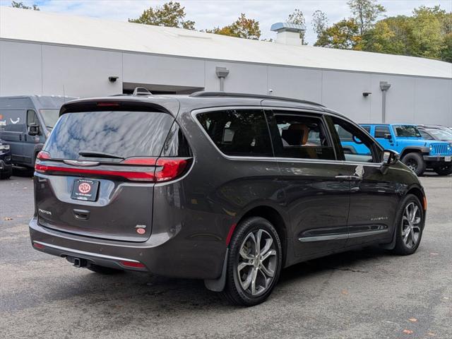 2022 Chrysler Pacifica Pinnacle AWD