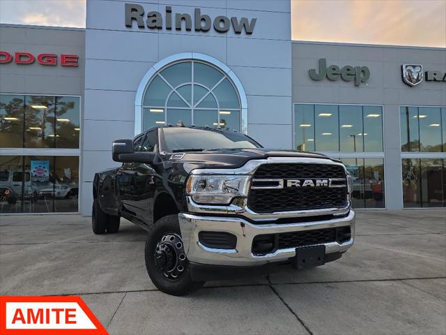 2024 RAM 3500 Tradesman Crew Cab 4x4 8 Box 2024 RAM 3500 Tradesman Crew Cab 4x4 8 Box