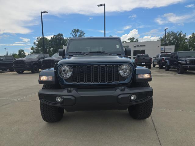 2025 Jeep Gladiator GLADIATOR NIGHTHAWK 4X4 2025 Jeep Gladiator GLADIATOR NIGHTHAWK 4X4