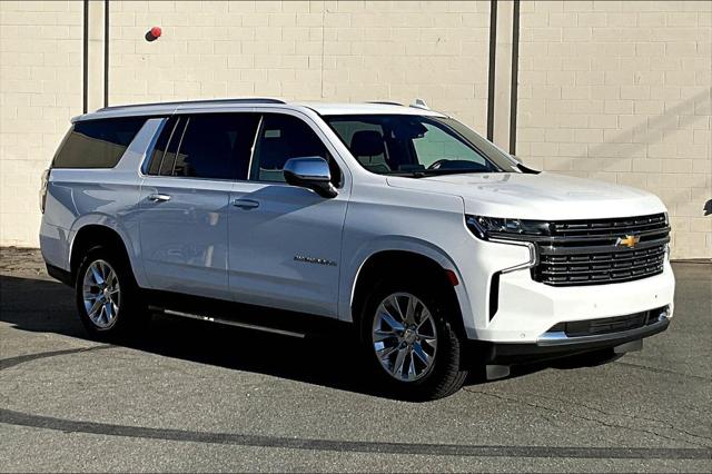 2023 Chevrolet Suburban 4WD Premier