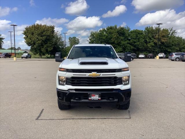 2024 Chevrolet Silverado 2500HD 4WD Crew Cab Standard Bed Custom 2024 Chevrolet Silverado 2500HD 4WD Crew Cab Standard Bed Custom