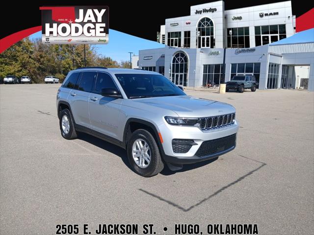 2025 Jeep Grand Cherokee GRAND CHEROKEE LAREDO 4X4 2025 Jeep Grand Cherokee GRAND CHEROKEE LAREDO 4X4