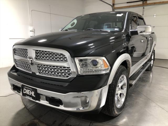 2017 RAM 1500 Laramie Crew Cab 4x4 57 Box 2017 RAM 1500 Laramie Crew Cab 4x4 57 Box