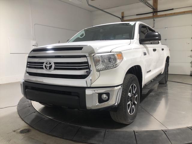 2017 Toyota Tundra SR5 5.7L V8 2017 Toyota Tundra SR5 5.7L V8