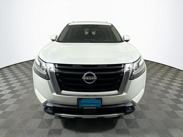 2022 Nissan Pathfinder Platinum 4WD 2022 Nissan Pathfinder Platinum 4WD