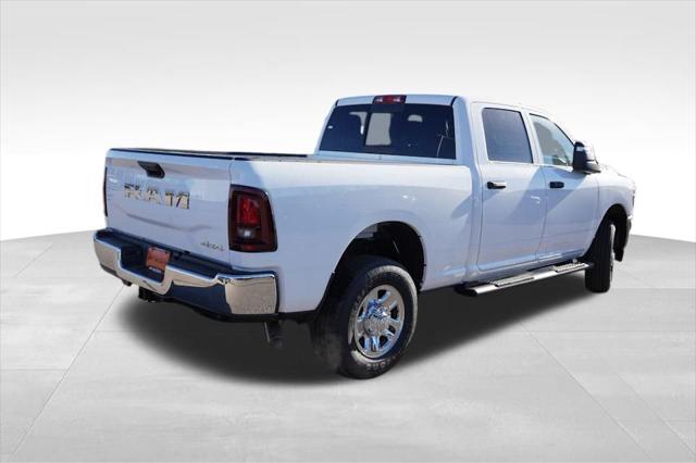 2026 RAM Ram 3500 RAM 3500 TRADESMAN CREW CAB 4X4 64 BOX