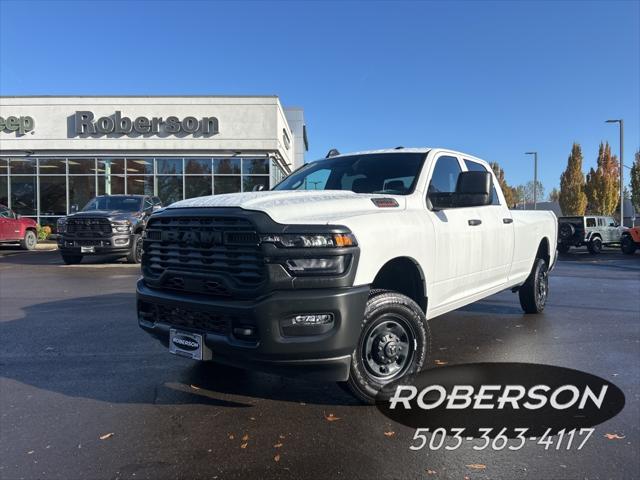 2025 RAM 2500 Tradesman Crew Cab 4x4 8 Box
