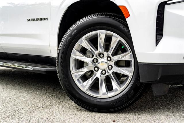 2023 Chevrolet Suburban 2WD Premier