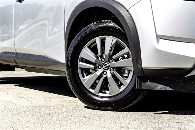 2024 Nissan Pathfinder SV FWD 2024 Nissan Pathfinder SV FWD