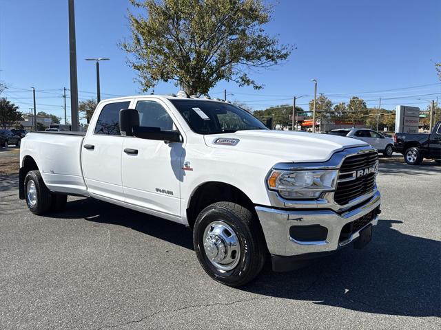 2020 RAM 3500 Tradesman Crew Cab 4x4 8 Box 2020 RAM 3500 Tradesman Crew Cab 4x4 8 Box