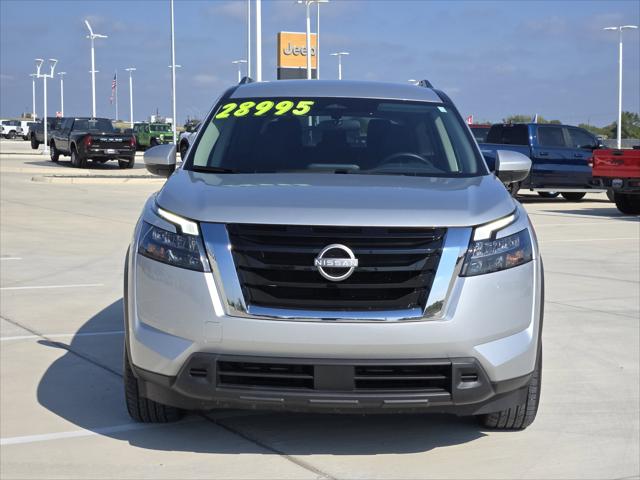 2024 Nissan Pathfinder SV FWD 2024 Nissan Pathfinder SV FWD