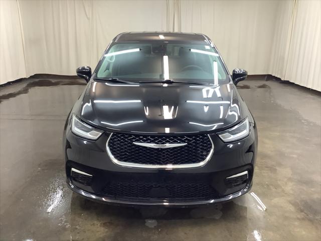 2024 Chrysler Pacifica Touring L 2024 Chrysler Pacifica Touring L