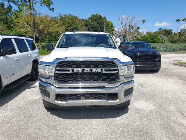 2020 RAM 2500 Tradesman Crew Cab 4X4 64 Box