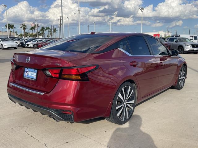 2022 Nissan Altima SR FWD 2022 Nissan Altima SR FWD