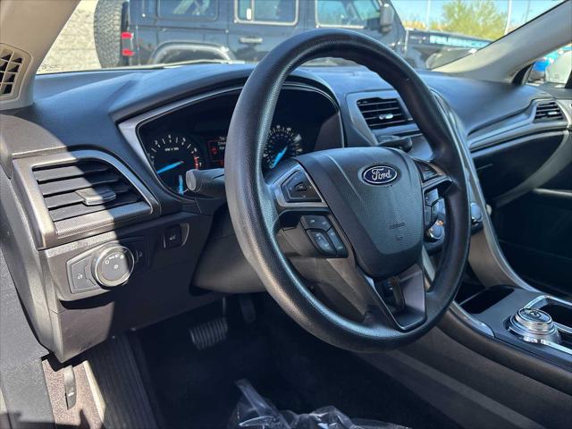 2017 Ford Fusion SE 2017 Ford Fusion SE