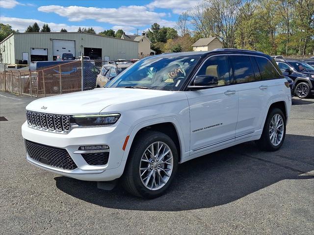 2023 Jeep Grand Cherokee Summit 4x4