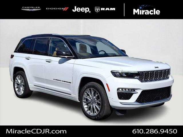 2023 Jeep Grand Cherokee Summit 4x4 2023 Jeep Grand Cherokee Summit 4x4