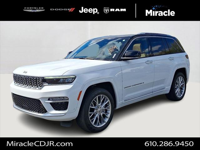 2023 Jeep Grand Cherokee Summit 4x4 2023 Jeep Grand Cherokee Summit 4x4