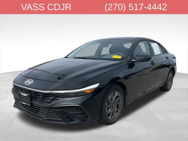 2024 Hyundai Elantra SEL 2024 Hyundai Elantra SEL