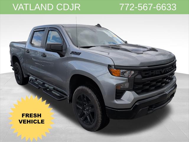 2025 Chevrolet Silverado 1500 4WD Crew Cab Short Bed Custom Trail Boss
