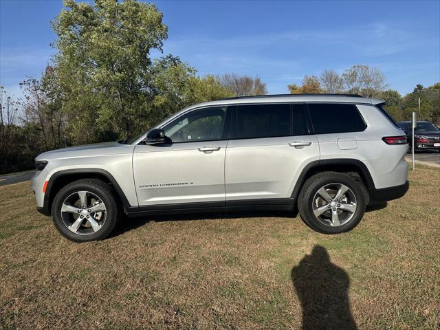 2022 Jeep Grand Cherokee L Limited 4x4 2022 Jeep Grand Cherokee L Limited 4x4