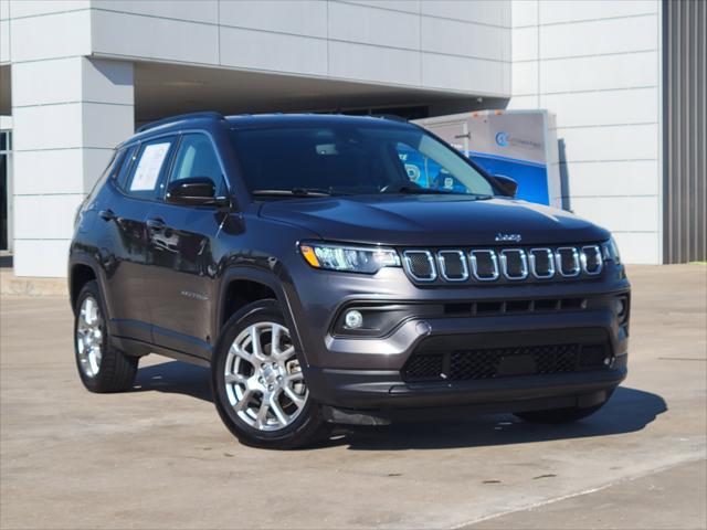 2022 Jeep Compass Latitude Lux 4x4 2022 Jeep Compass Latitude Lux 4x4