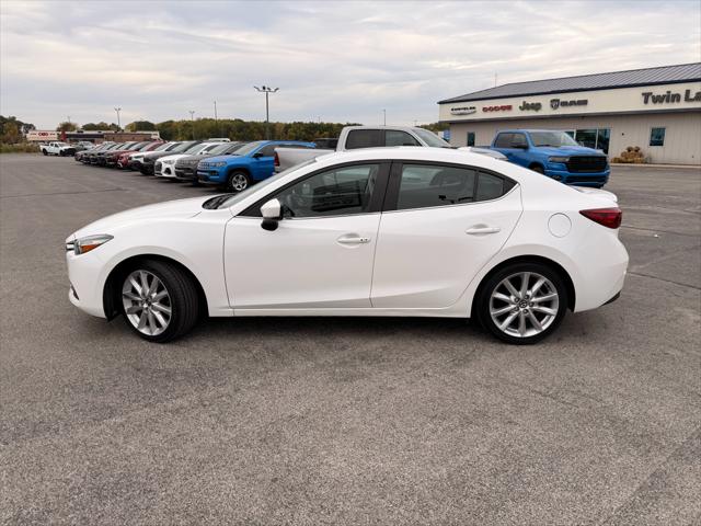 2017 Mazda Mazda3 Touring 2017 Mazda Mazda3 Touring