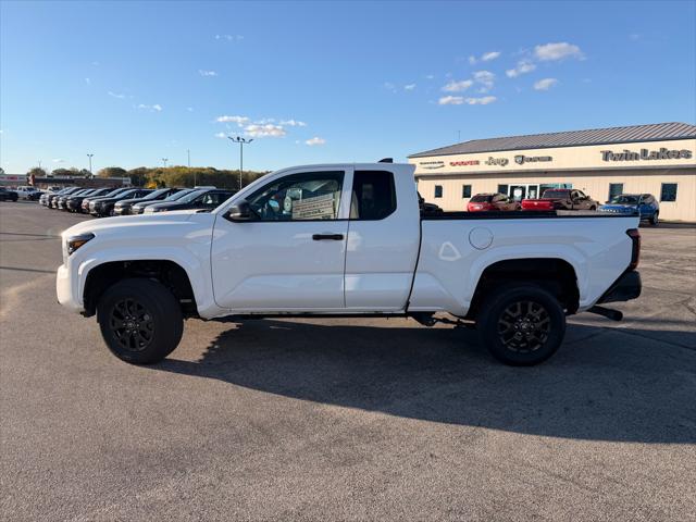 2024 Toyota Tacoma SR 2024 Toyota Tacoma SR
