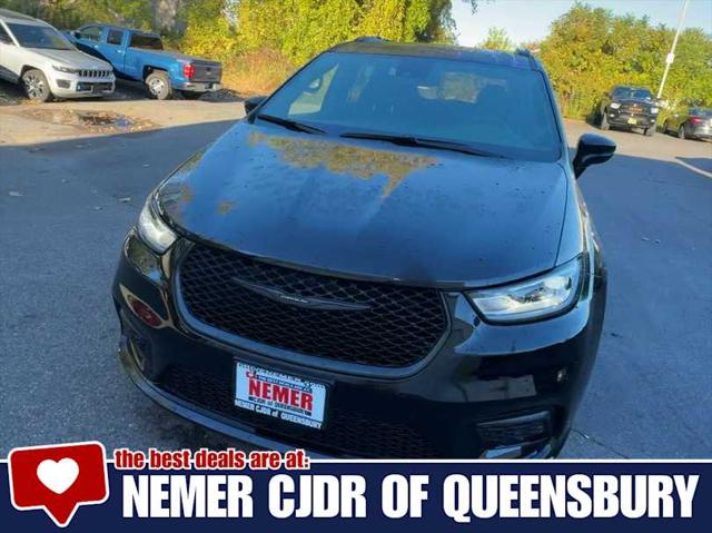 2026 Chrysler Pacifica PACIFICA LIMITED AWD