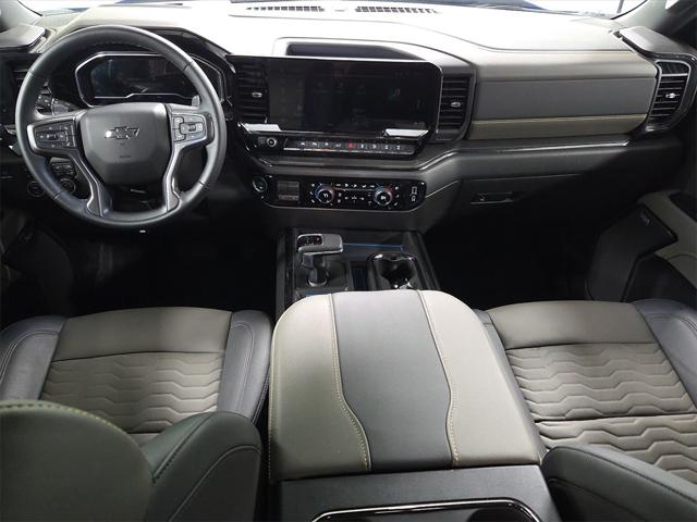 2025 Chevrolet Silverado 1500 4WD Crew Cab Short Bed ZR2