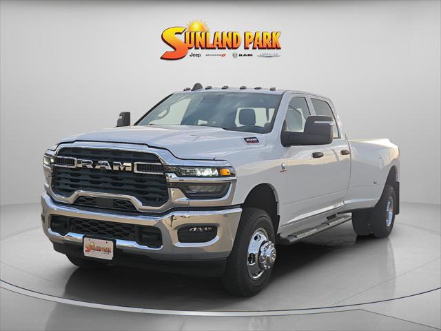 2026 RAM Ram 3500 RAM 3500 TRADESMAN CREW CAB 4X4 8 BOX