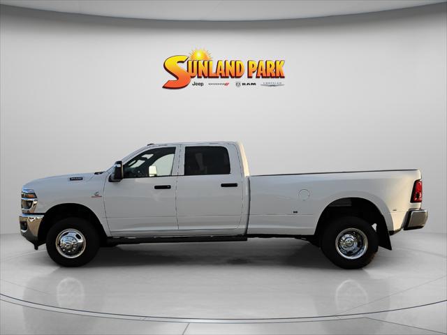 2026 RAM Ram 3500 RAM 3500 TRADESMAN CREW CAB 4X4 8 BOX