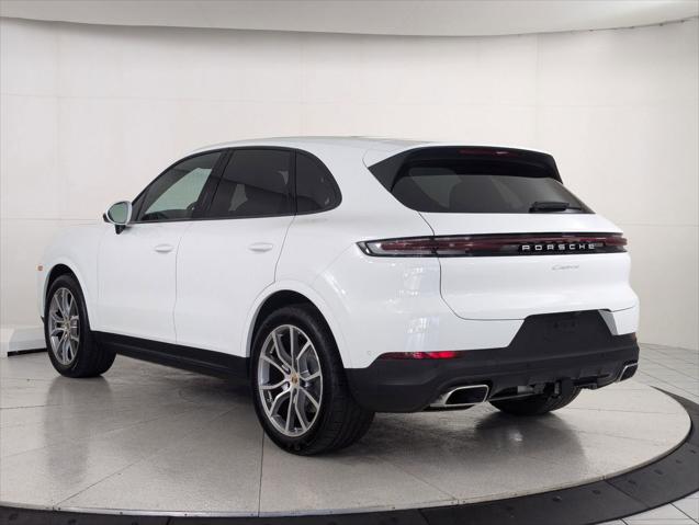 2025 Porsche Cayenne Unknown