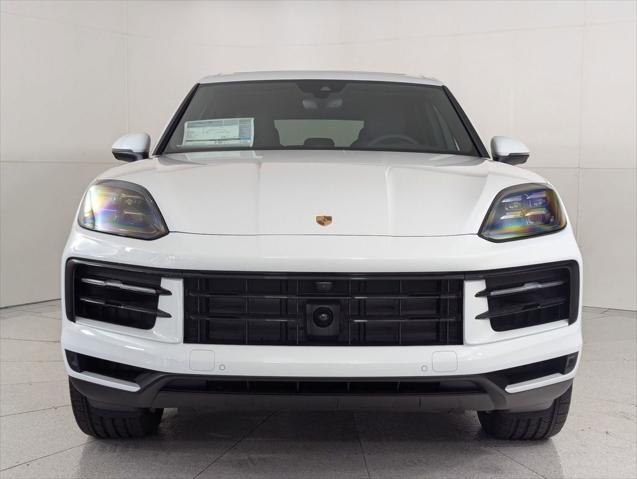 2025 Porsche Cayenne Unknown